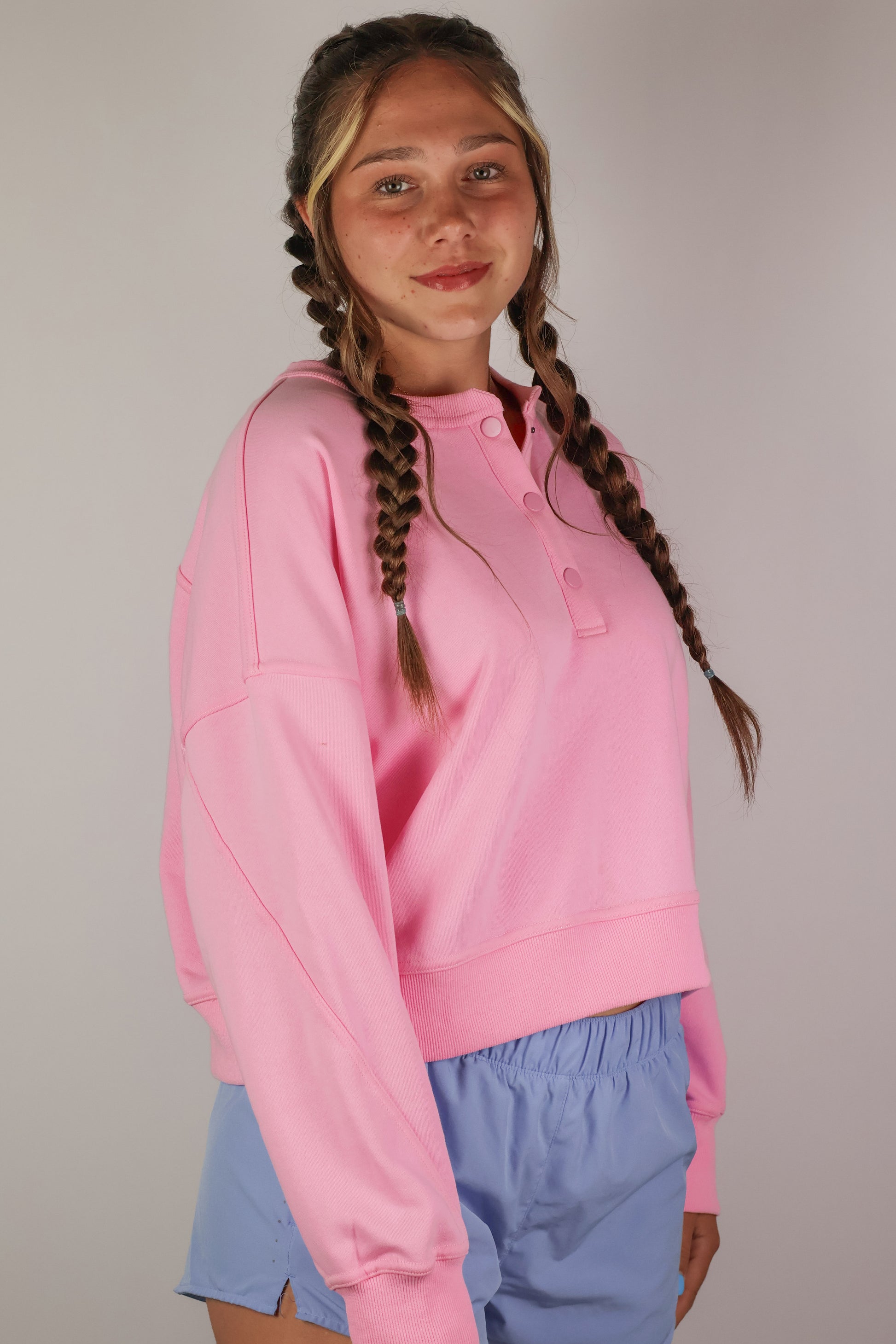 Relaxed Cropped Pullover