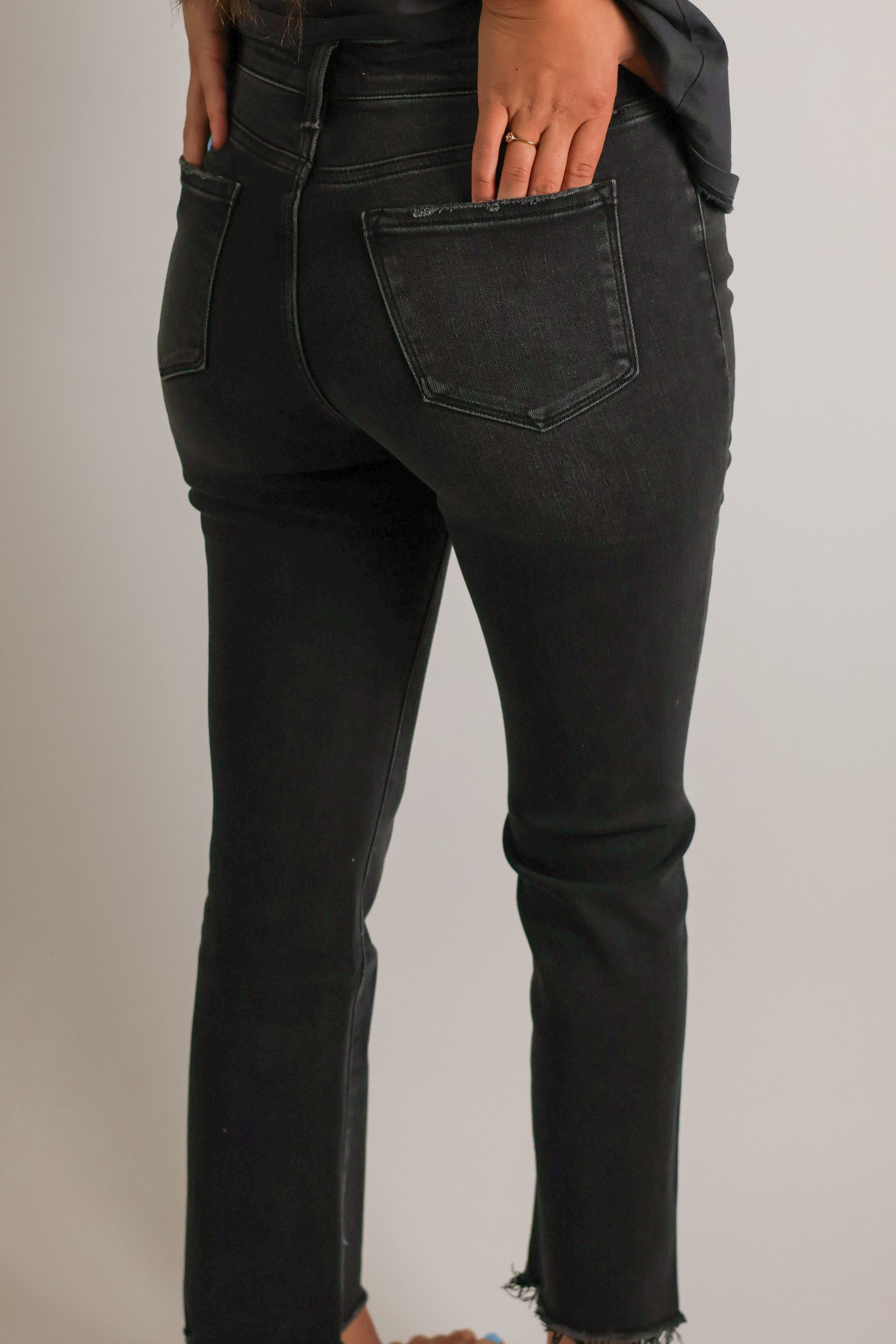 High Rise Wide Leg Cropped Jeans