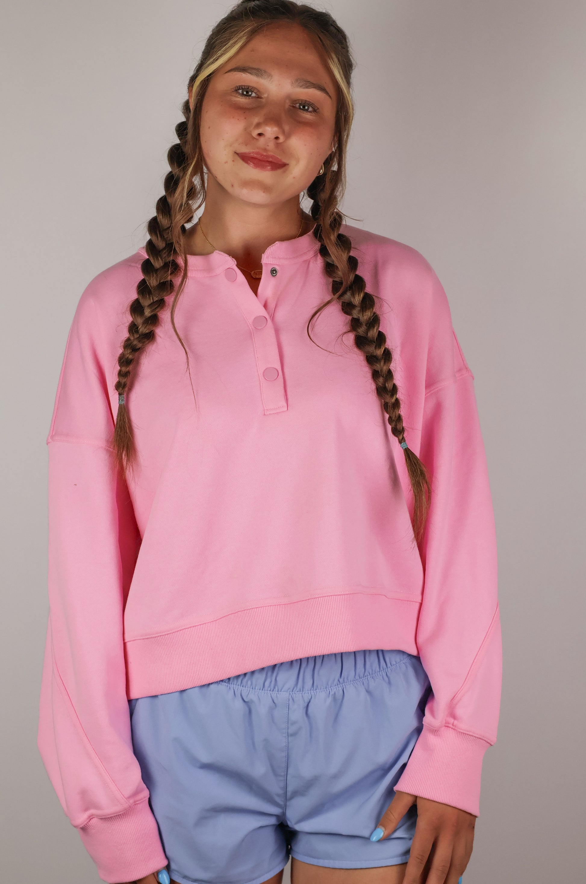 Relaxed Cropped Pullover
